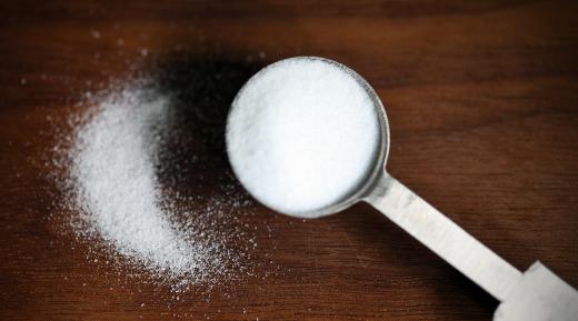 Baking soda is a base with a pH of 9.