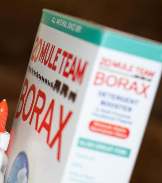 Borax can be used to make a simple buffer solution.